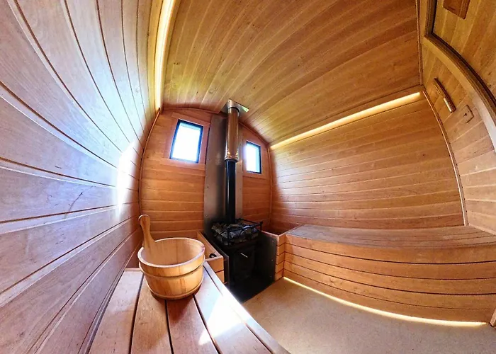 Newmore Highland Pods With Hot Tubs On Nc500