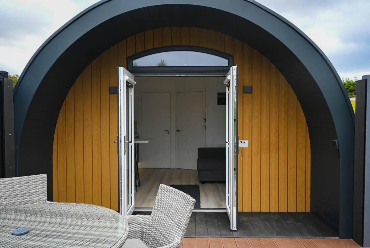 Newmore Highland Pods With Hot Tubs On Nc500 * Invergordon