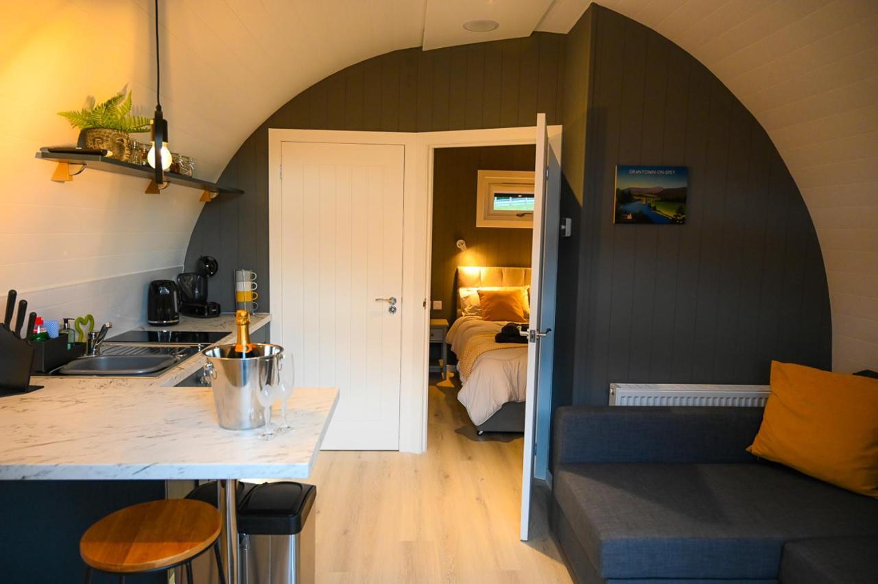 Holiday home Newmore Highland Pods With Hot Tubs On Nc500 Invergordon