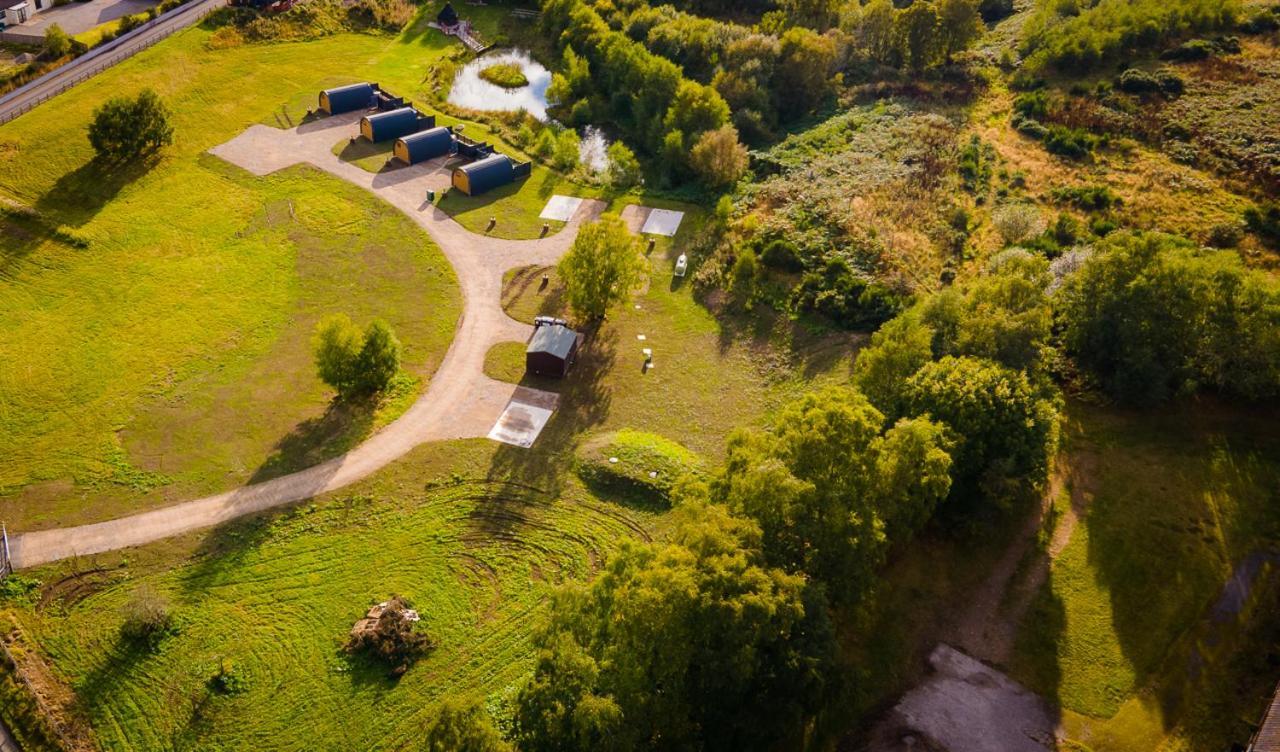 Newmore Highland Pods With Hot Tubs On Nc500 Invergordon