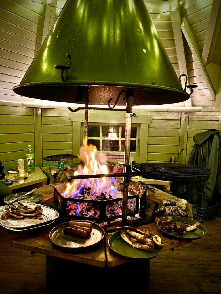 Holiday home Newmore Highland Pods With Hot Tubs On Nc500 *